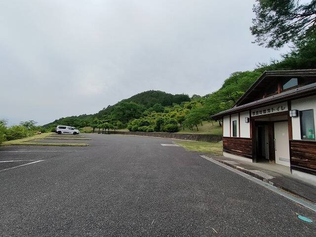 あしがくぼ山の花道駐車場から日向山(埼玉)へプチ登山_25