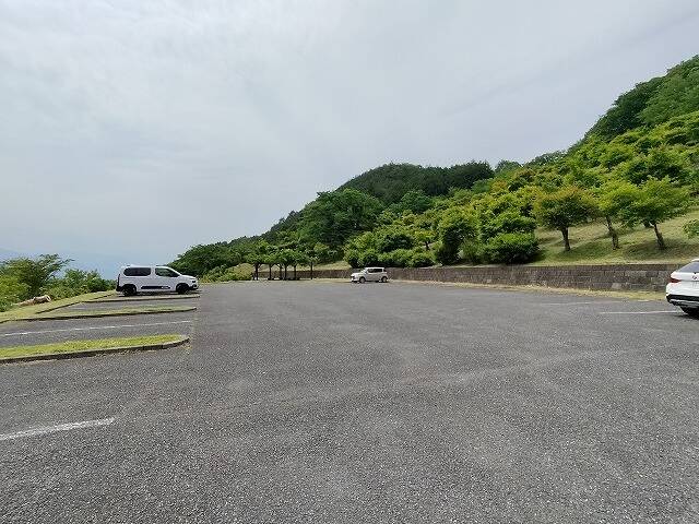 あしがくぼ山の花道駐車場から日向山(埼玉)へプチ登山_3